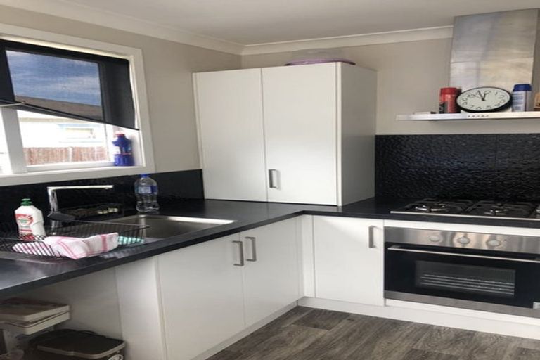 Photo of property in 12 West Street, Eltham, 4322