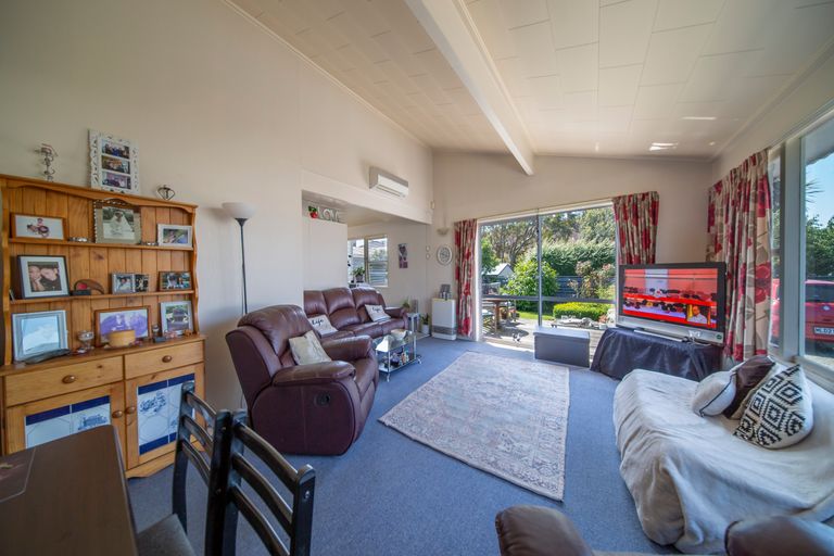 Photo of property in 64 Hensley Street, Gladstone, Invercargill, 9810
