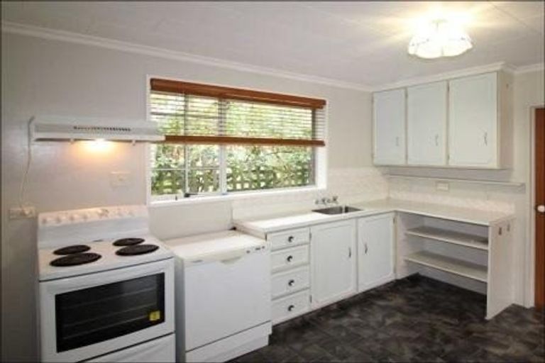 Photo of property in 14b Donald Street, Featherston, 5710