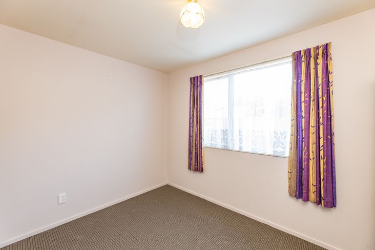 Photo of property in 681 Main North Road, Belfast, Christchurch, 8051