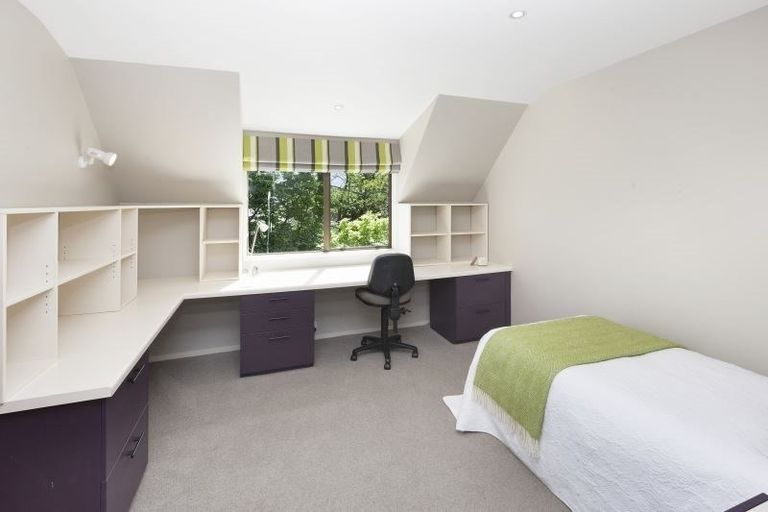 Photo of property in 131 Paparoa Street, Papanui, Christchurch, 8053