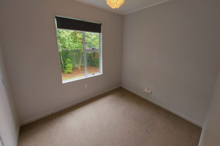 Photo of property in 34 Whirinaki Crescent, Heretaunga, Upper Hutt, 5018