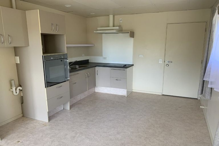 Photo of property in 3 Whimp Avenue, Onerahi, Whangarei, 0110