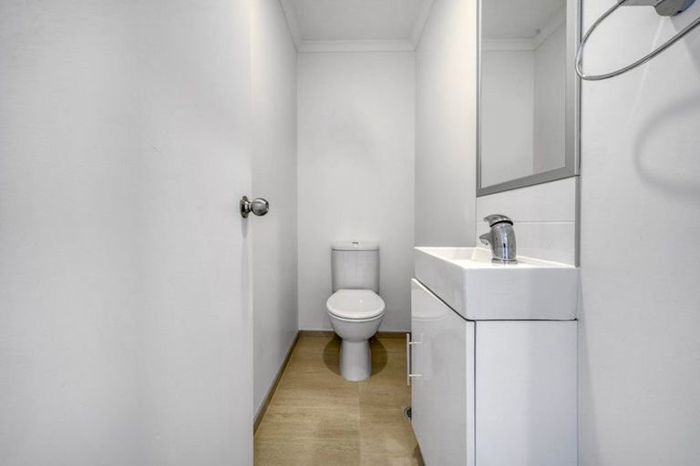 Photo of property in 37 Alliance Lane, Papakura, 2110