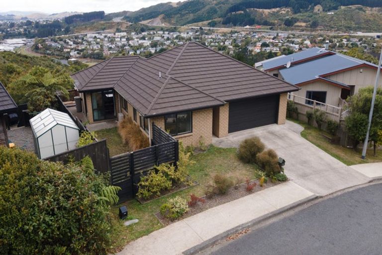 Photo of property in 36 Turriff Crescent, Kenepuru, Porirua, 5022