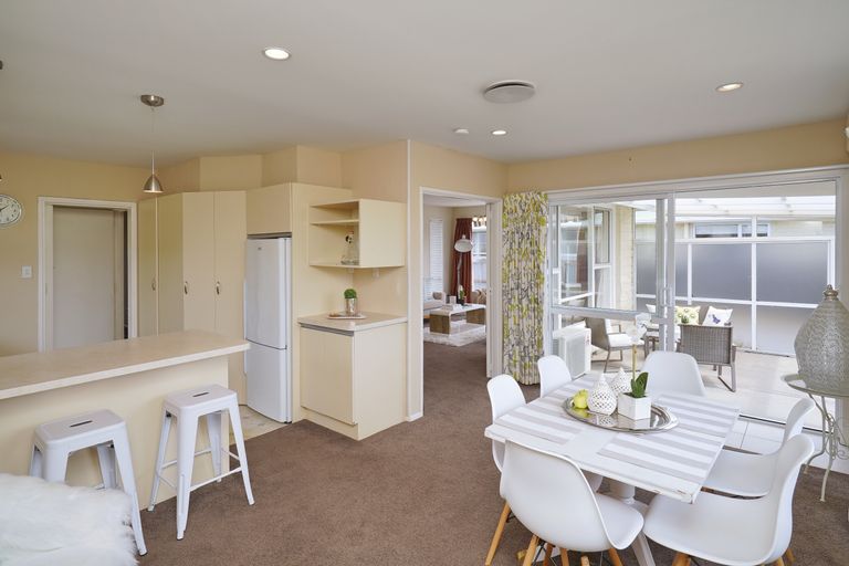 Photo of property in 14 Greenock Street, Redwood, Christchurch, 8051