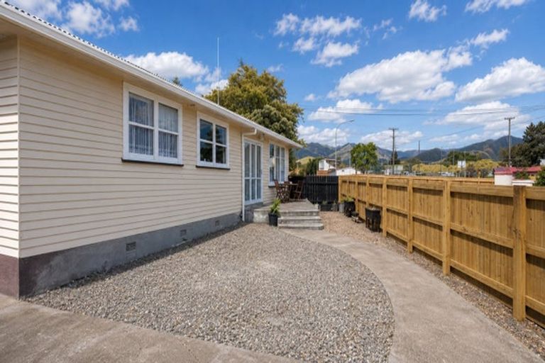 Photo of property in 35 Stout Street, Shannon, 4821