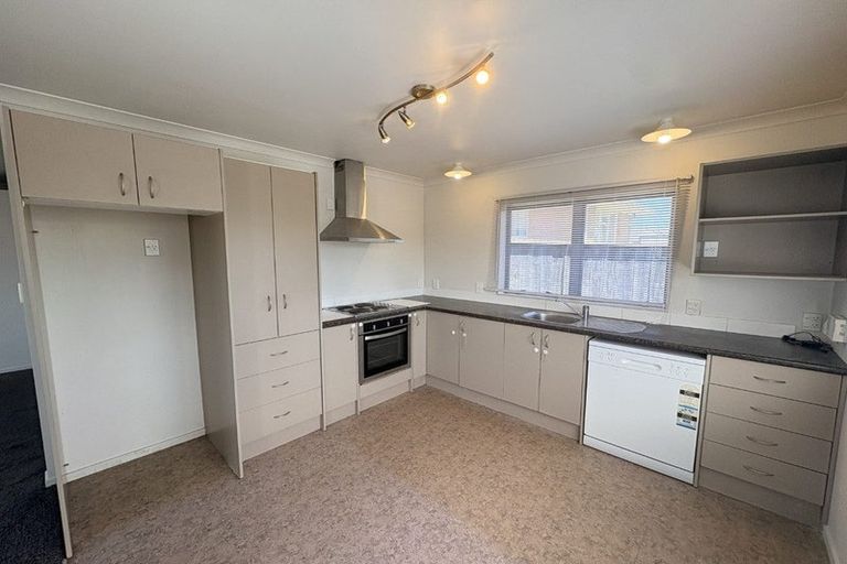 Photo of property in 61 Lipscombe Crescent, Havelock North, 4130