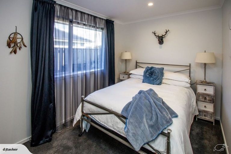 Photo of property in 21 Stoneleigh Drive, Solway, Masterton, 5810