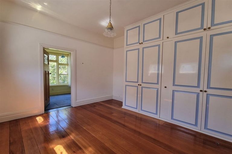 Photo of property in 43 Clissold Street, Merivale, Christchurch, 8014