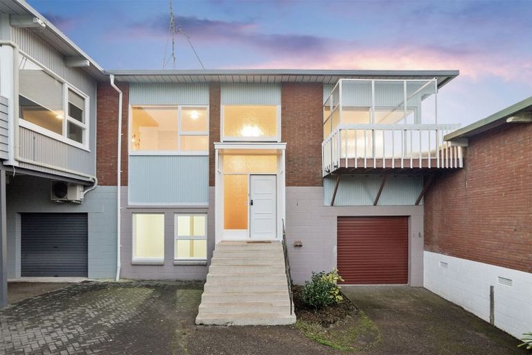 Photo of property in 2/41 Quebec Road, Milford, Auckland, 0620