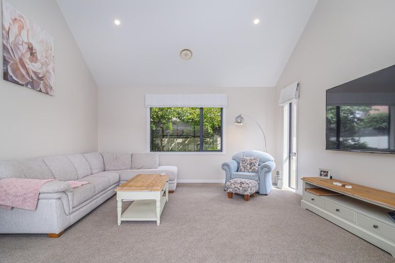 Photo of property in 25a West Thompson Street, Leamington, Cambridge, 3432