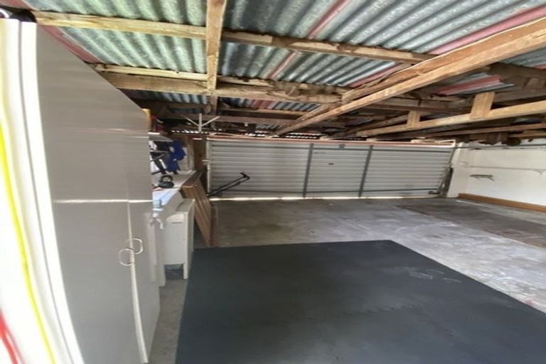 Photo of property in 19 Mcquarrie Avenue, Wattle Downs, Auckland, 2103