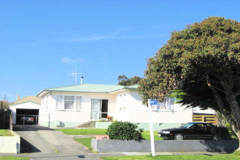 Photo of property in 81 Puriri Street, Gonville, Whanganui, 4501