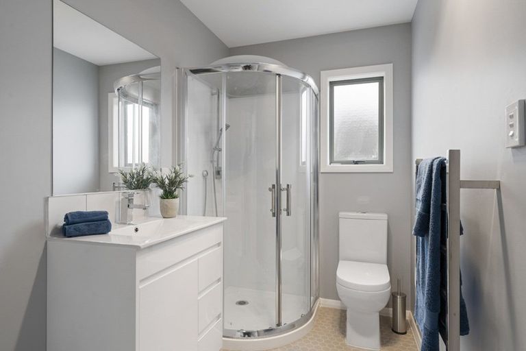 Photo of property in 4/3 Fortune Lane, Trentham, Upper Hutt, 5018