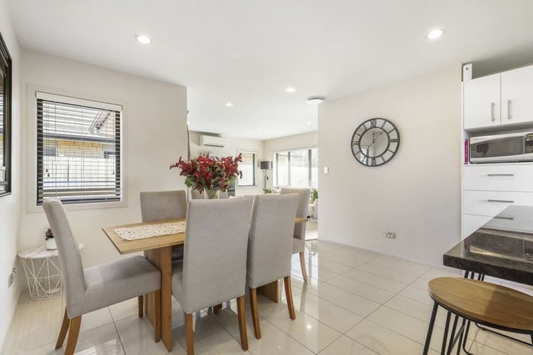 Photo of property in 2 Southbrook Close, Glenview, Hamilton, 3206