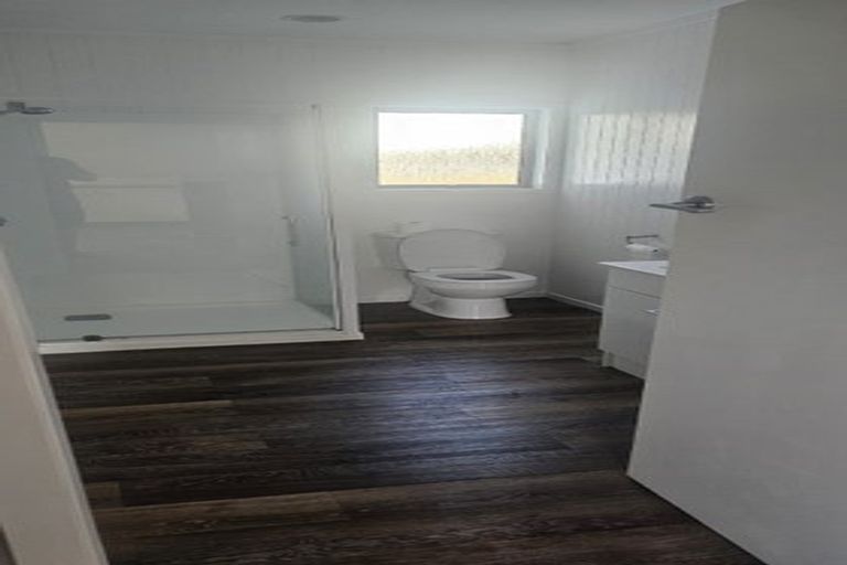 Photo of property in 43 Ngatai Road, Otumoetai, Tauranga, 3110