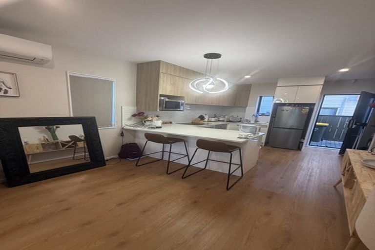Photo of property in 12/10 Newington Road, Henderson, Auckland, 0612