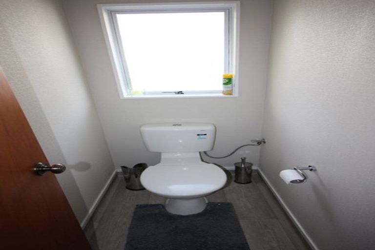 Photo of property in 11 Newton Place, Westbrook, Palmerston North, 4412