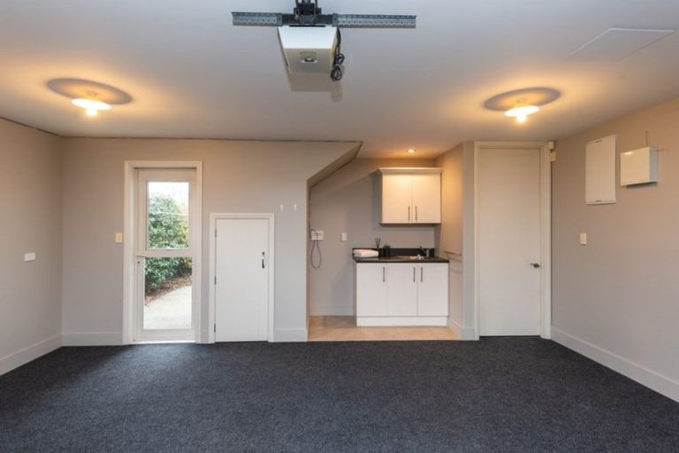 Photo of property in 108a Ranfurly Street, St Albans, Christchurch, 8014