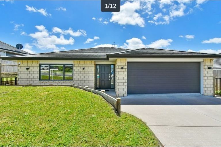Photo of property in 13 Muirhill Place, Pokeno, 2402