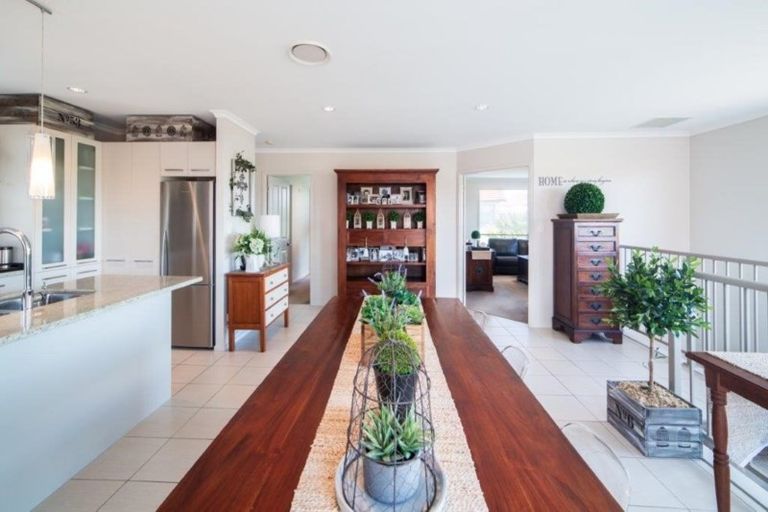 Photo of property in 19 Voyager Drive, Gulf Harbour, Whangaparaoa, 0930