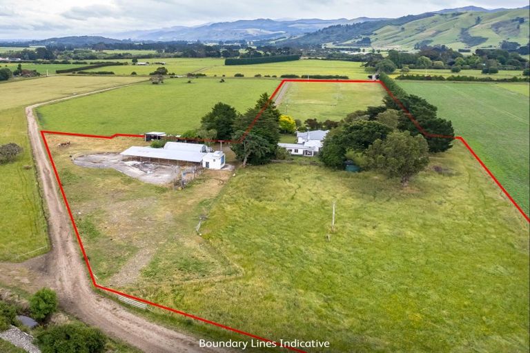 Photo of property in 386 Chester Road, West Taratahi, Carterton, 5791