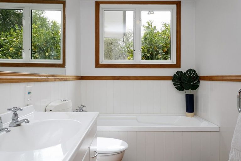 Photo of property in 24 Sunset Street, Hilltop, Taupo, 3330