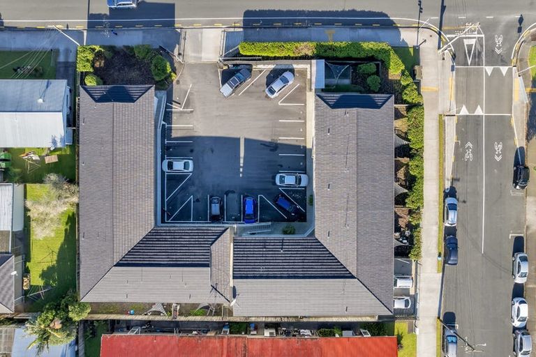 Photo of property in 10 Central Avenue, Avenues, Whangarei, 0110