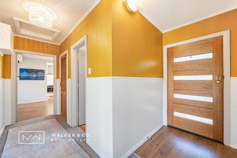 Photo of property in 1/4 Tui Grove, Elderslea, Upper Hutt, 5018