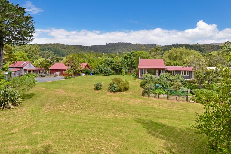 Photo of property in 954 Pakiri Road, Pakiri, Wellsford, 0972