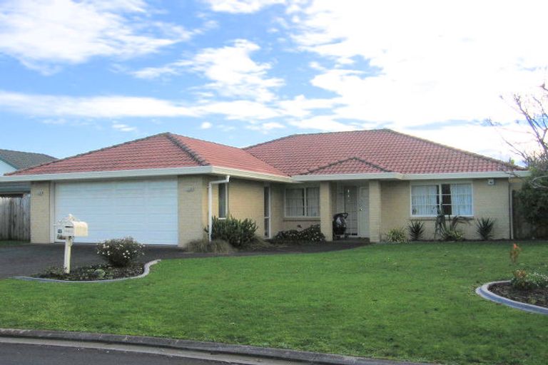 Photo of property in 17 Carniew Place, Dannemora, Auckland, 2016