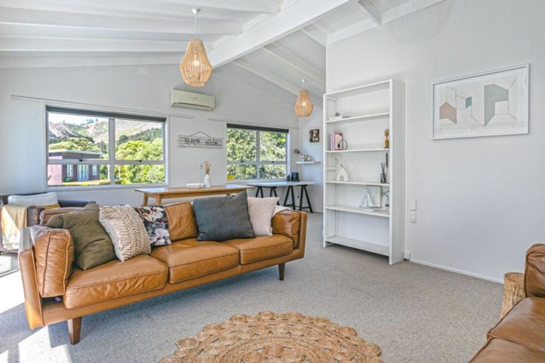 Photo of property in 91b Kon Tiki Road, Whiritoa, Whangamata, 3691