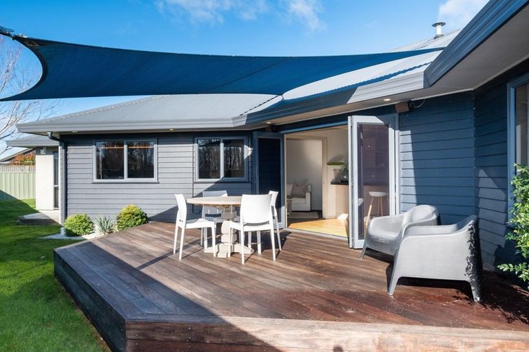 Photo of property in 5 Arthur Close, Clive, 4102