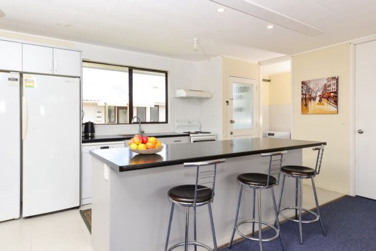 Photo of property in 47 Kaiwaka Road, Waiuku, 2123