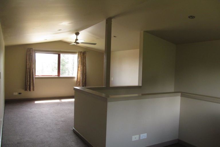 Photo of property in 94 Hillview Road, Alexandra, 9391