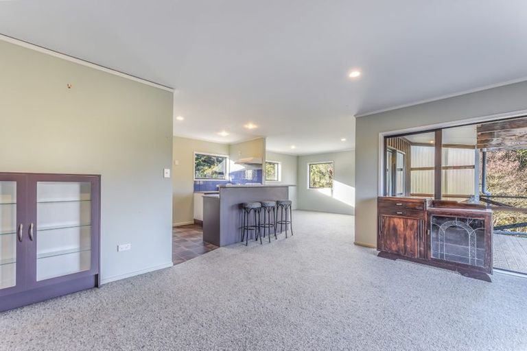 Photo of property in 30 Foxhill Cemetery Road, Foxhill, Wakefield, 7095