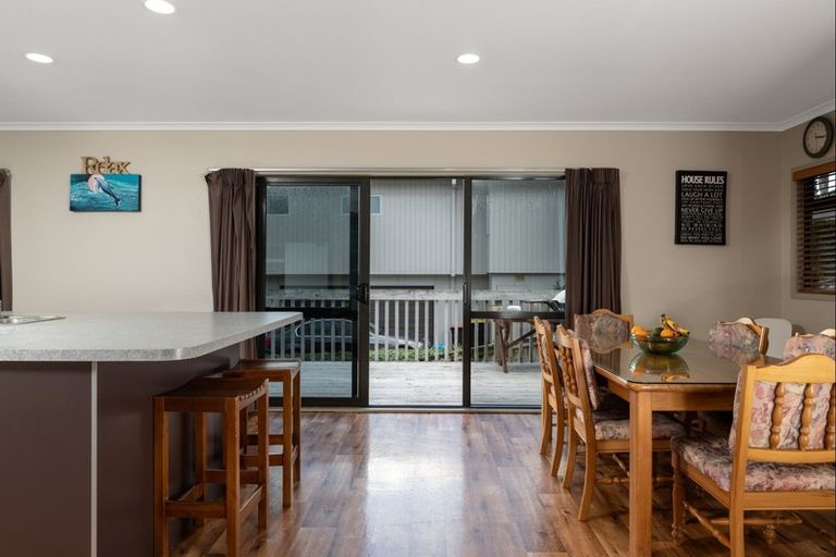 Photo of property in 3 Talbot Place, Welcome Bay, Tauranga, 3112
