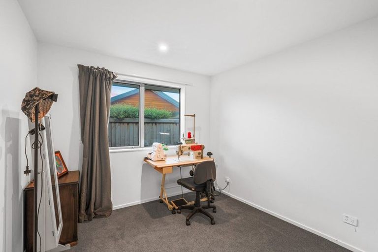 Photo of property in 3 Crest Place, Rolleston, 7615