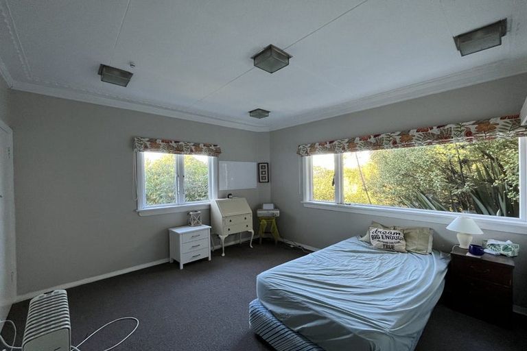 Photo of property in 61 Ravenswood Road, Saint Clair, Dunedin, 9012