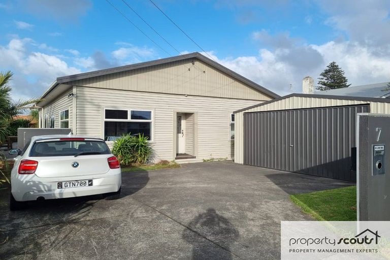 Photo of property in 7 Normanby Street, Fitzroy, New Plymouth, 4312