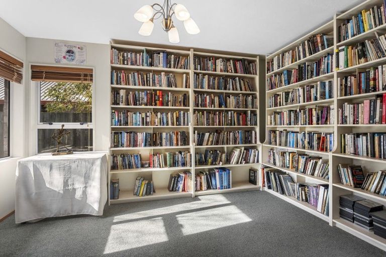 Photo of property in 6 Fowler Lane, Rangiora, 7400