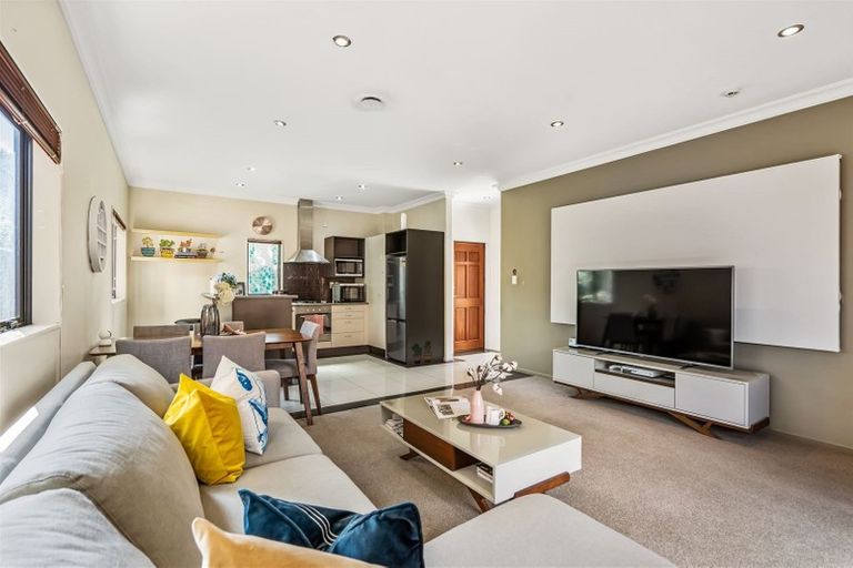 Photo of property in 396a East Tamaki Road, East Tamaki, Auckland, 2013