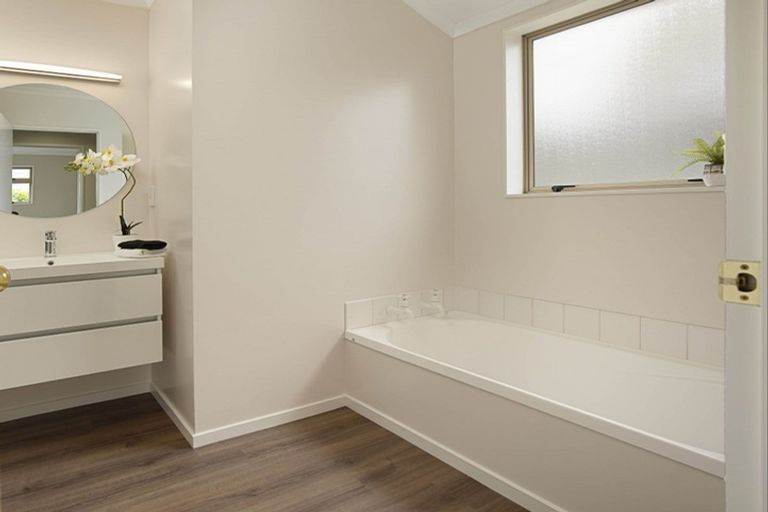 Photo of property in 2 Gershwin Grove, Stoke, Nelson, 7011