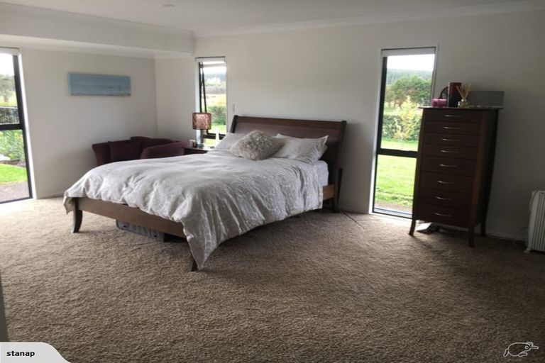 Photo of property in 255 Ararimu Valley Road, Helensville, Waimauku, 0882