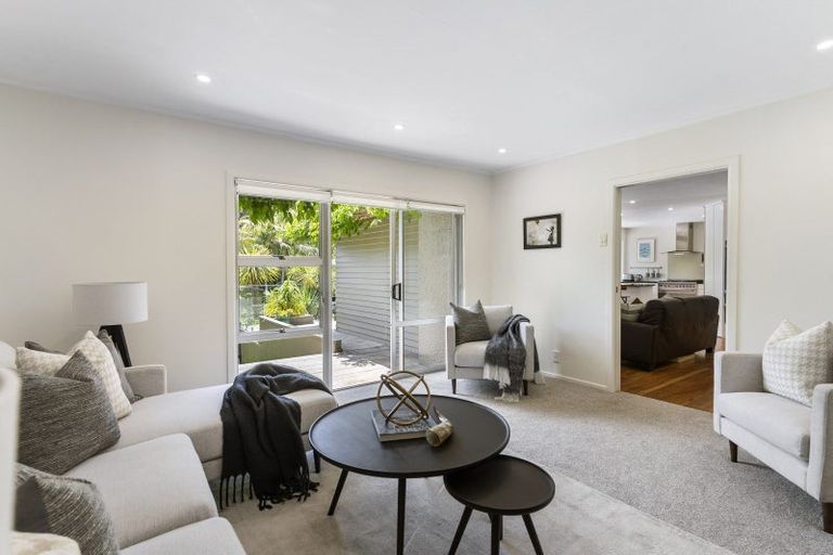 Photo of property in 14 Aberdeen Road, Campbells Bay, Auckland, 0620