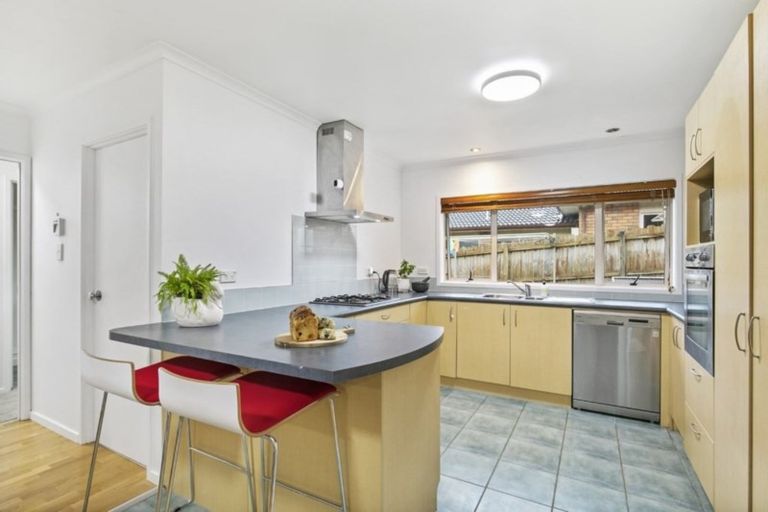 Photo of property in 52 Totara Views Drive, Red Beach, 0932