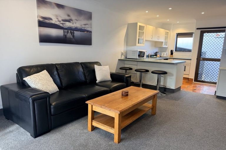 Photo of property in 483 Marine Parade, Napier South, Napier, 4110