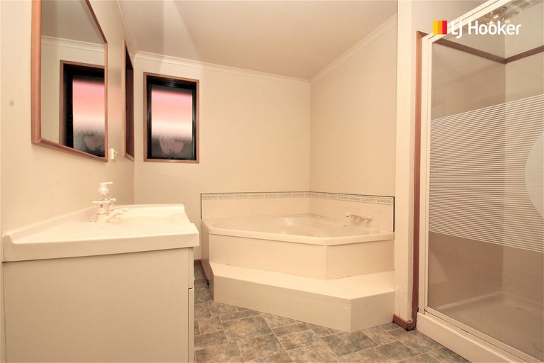 Photo of property in 30 Cherry Drive, Mosgiel, 9024