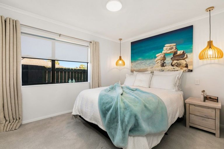Photo of property in 21 Balmacewen Place, Mount Maunganui, 3116